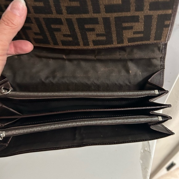 Fendi Wallet - Picture 3 of 7